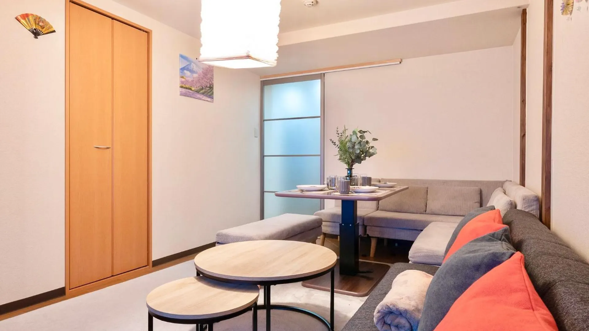 Daire Kizuna 絆 - 5 Bedding In 2 Tatami Rooms, Max 11, 1 And A Half Bath Rooms, 30Min To Usj, Kaiyukan Aquarium & Namba, 12Min To Kyocera Dome, , Japanese Style Private House Rental Osaka Japonya