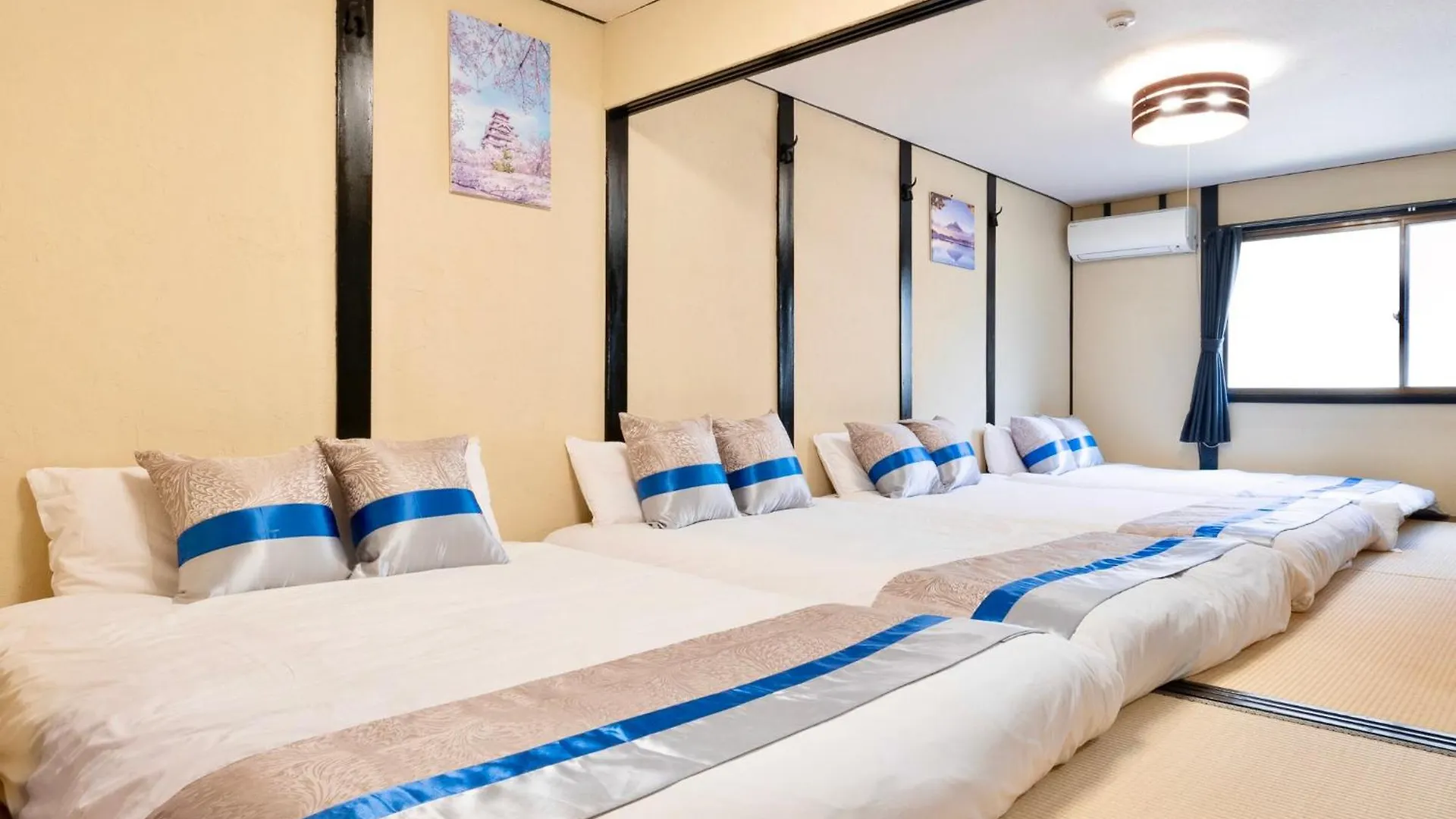 Apartmán Kizuna 絆 - 5 Bedding In 2 Tatami Rooms, Max 11, 1 And A Half Bath Rooms, 30Min To Usj, Kaiyukan Aquarium & Namba, 12Min To Kyocera Dome, , Japanese Style Private House Rental Ósaka