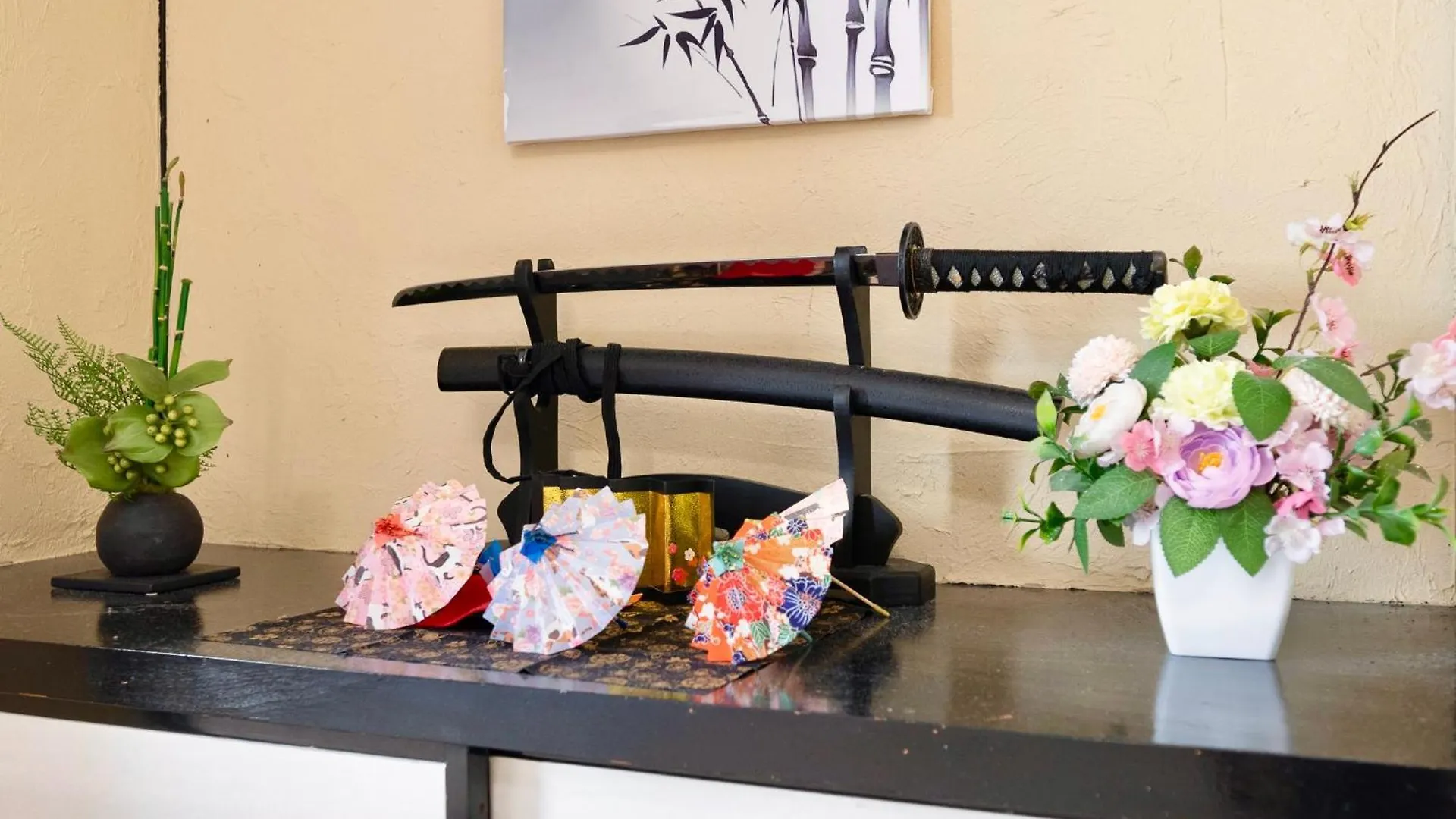 Kizuna 絆 - 5 Bedding In 2 Tatami Rooms, Max 11, 1 And A Half Bath Rooms, 30Min To Usj, Kaiyukan Aquarium & Namba, 12Min To Kyocera Dome, , Japanese Style Private House Rental Ósaka Apartmán